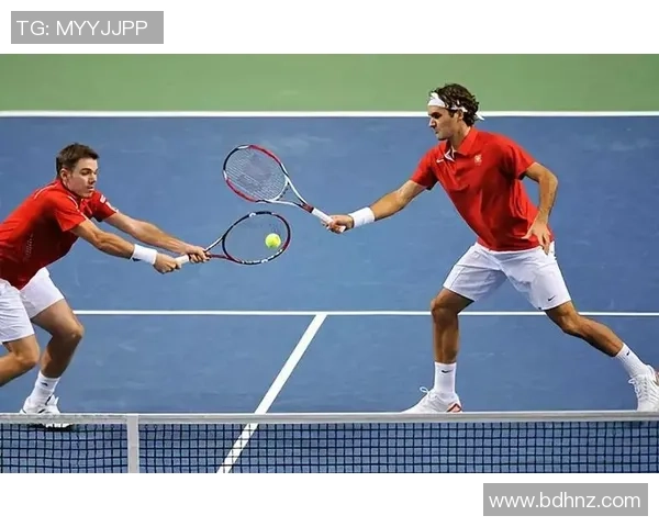 赛后分析：北京网球队与深圳网球队在比赛中的战术灵活性对比探讨