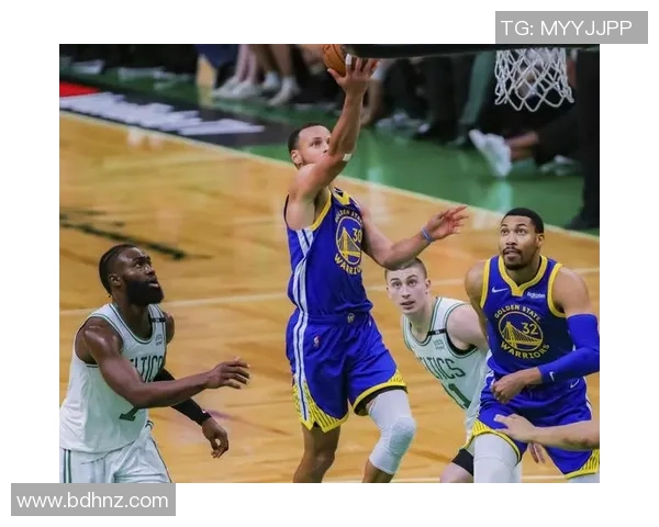 重庆篮球队总决赛特别报道:从传统强队到现代化转型的成功之路 重庆篮球队总决赛特别报道:从传统强队到现代化转型的成功之路