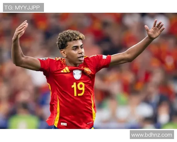 欧洲足球明星前二十的崛起与成就解析以及他们对足球的影响力 欧洲足球明星前二十的崛起与成就解析以及他们对足球的影响力