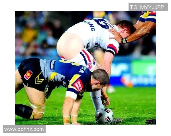 足球明星幽默瞬间引发热议笑岔腹肌的背后故事揭秘