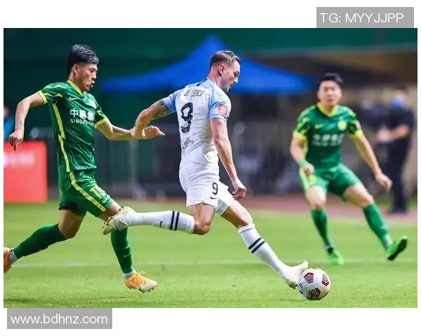 广州足球队在全球足球力量排行榜中荣登第八名展现强大实力与潜力 广州足球队在全球足球力量排行榜中荣登第八名展现强大实力与潜力