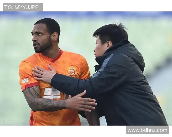 武汉篮球队逆袭之路：重塑战术与团队精神的全新探索