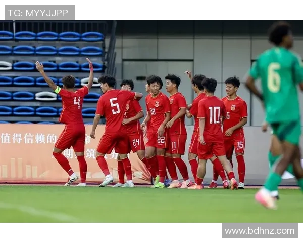 西安足球队在世界锦标赛中的实力展现与未来发展潜力分析 西安足球队在世界锦标赛中的实力展现与未来发展潜力分析